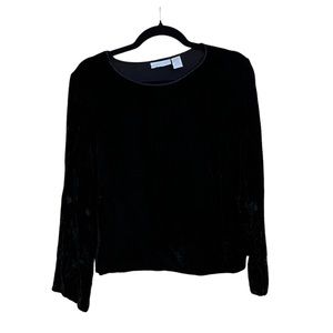 J. Jill velour blouse with sheet floral cutouts on sleeves size SP